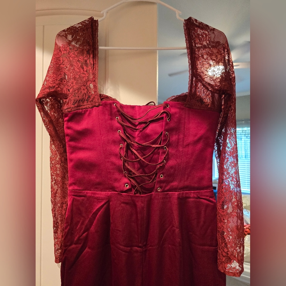 House Of CB Perdi Elegant Red Lace Long Sleeve Dress - Picture 9 of 10